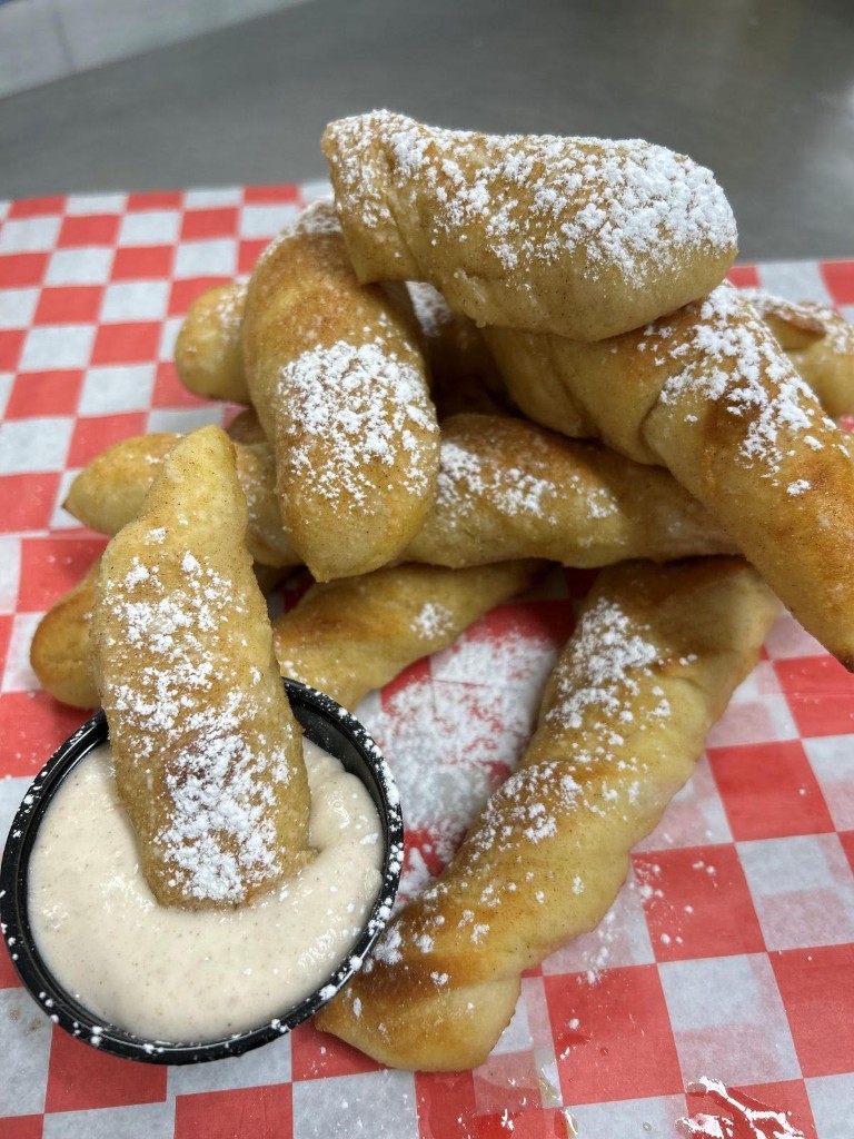 Free twisted cinnamon dipping sticks